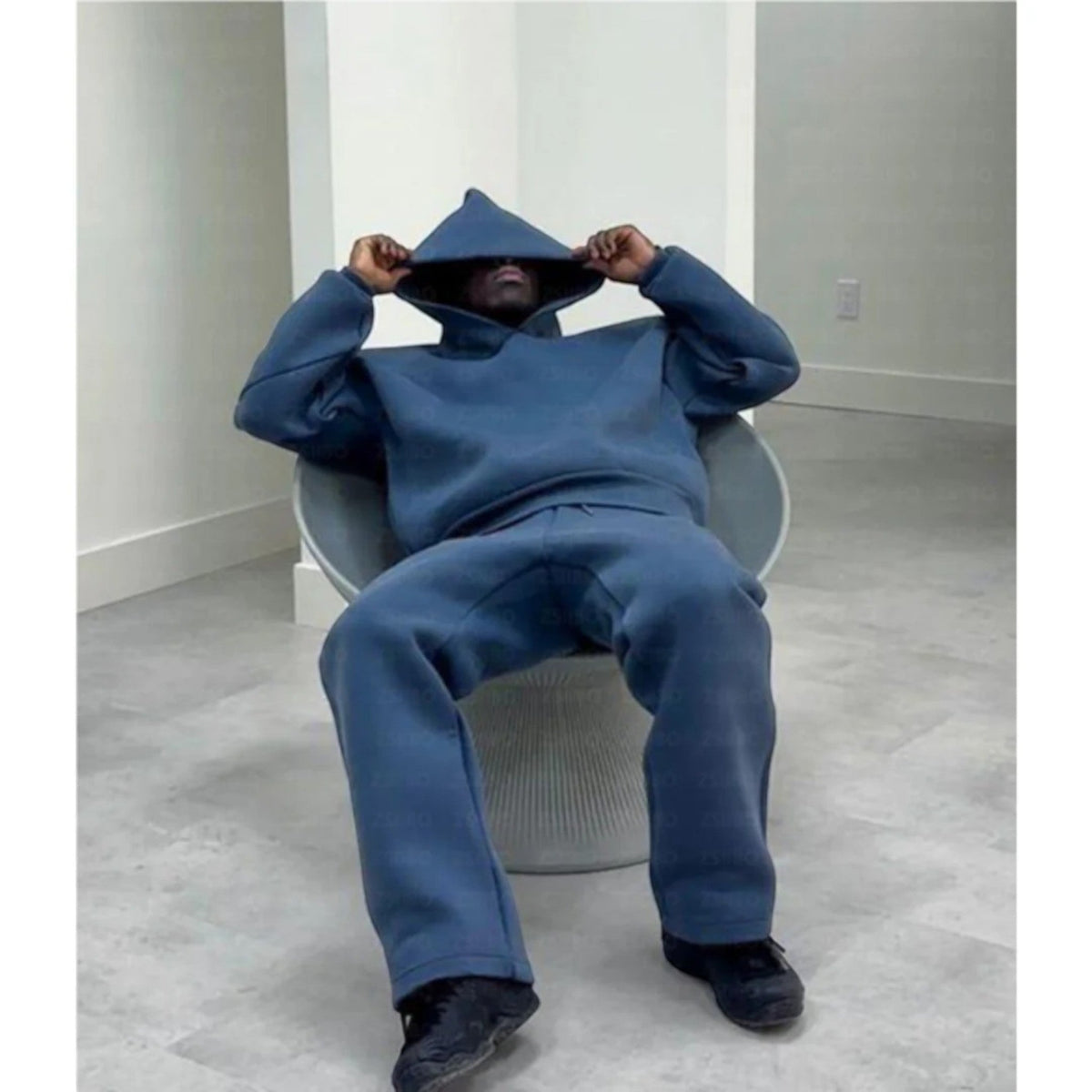 Blue Men's Oversized Tracksuit with Drawstring Hood & Ribbed Cuffs