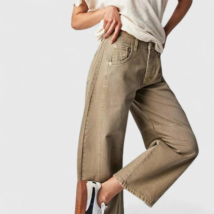 Beige Women's High Waist Barrel Leg Jeans — Gabrielle Stretch Relaxed-Fit Pockets - Side Walking Detail