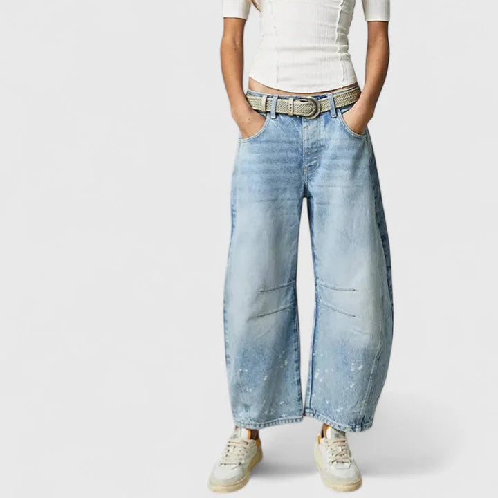 Light Blue Women's High Waist Barrel Leg Jeans — Gabrielle Stretch Relaxed-Fit Pockets - Front Belted 2