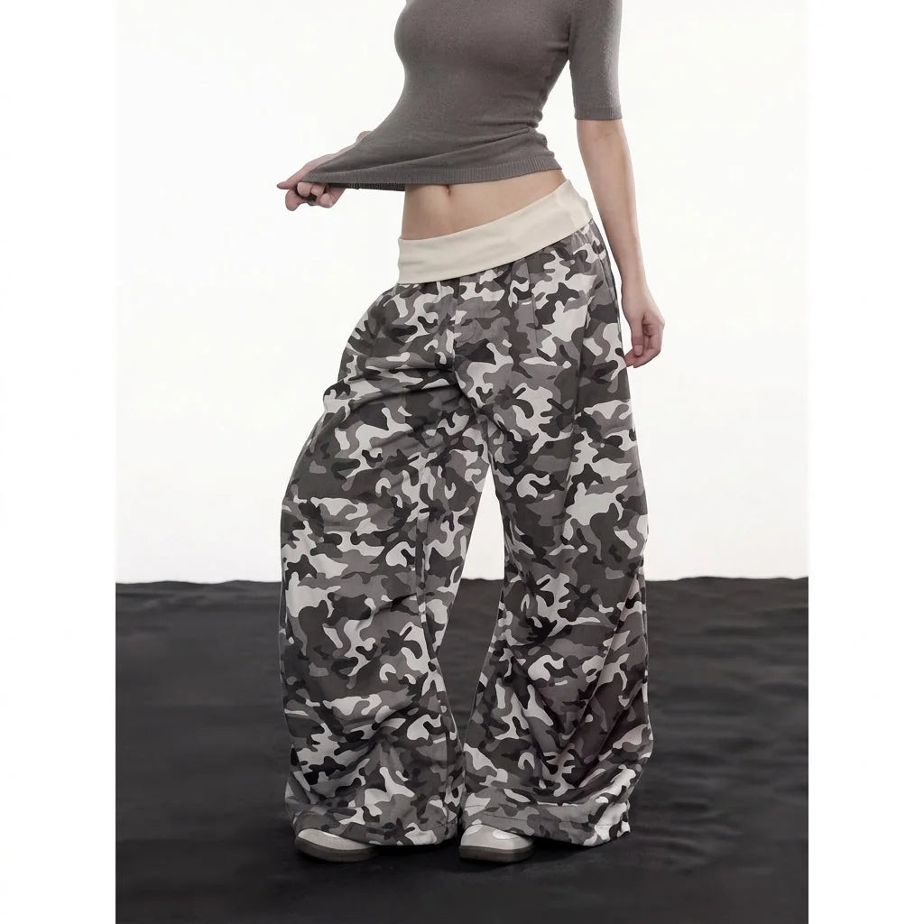 Army Green Women's Wide-Leg Camo Cargo Pants with Drawstring Waist & Cargo Pockets