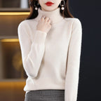 Beige Women's Cashmere Turtleneck Sweater with Ribbed Collar & Regular Fit - Close Up Collar