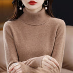 Brown Women's Cashmere Turtleneck Sweater with Ribbed Collar & Regular Fit - Close Up Arms Crossed