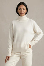 White Women's Cashmere Turtleneck Sweater with Ribbed Cuffs & Oversized Fit