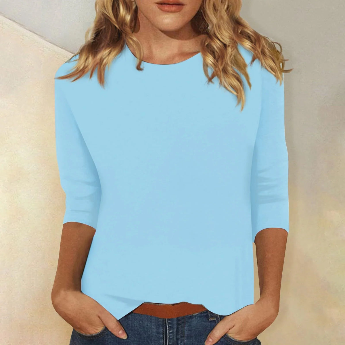 Light Blue Women's Casual Top with Three-Quarter Sleeves & Round Neckline