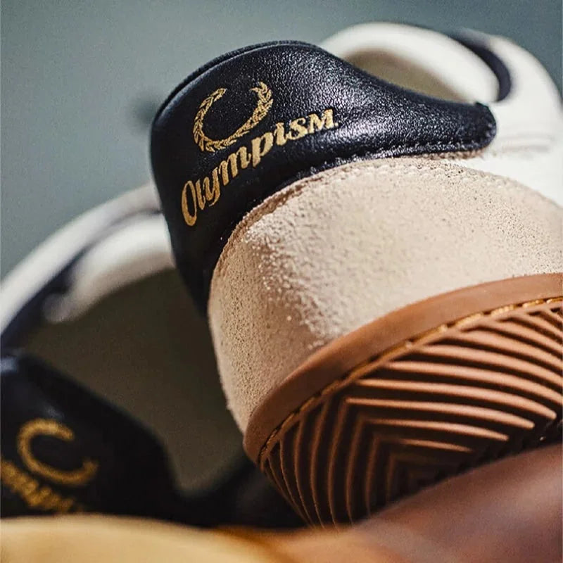 Black Men's Classic Retro Sneakers with Lace-Up Closure & Suede Panels — Beau