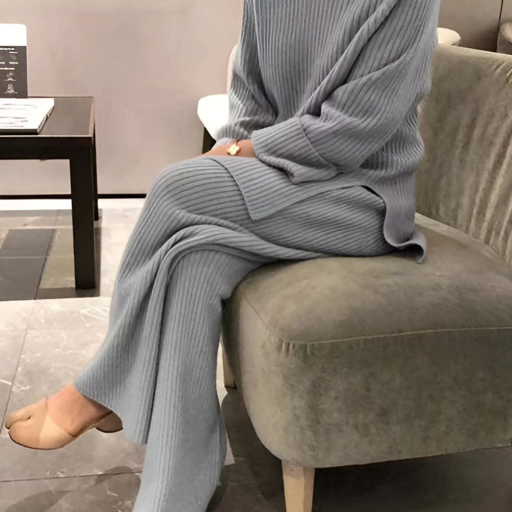Grey Women's Ribbed Knit Co-Ord Set with Relaxed Sweater & Straight-Leg Trousers