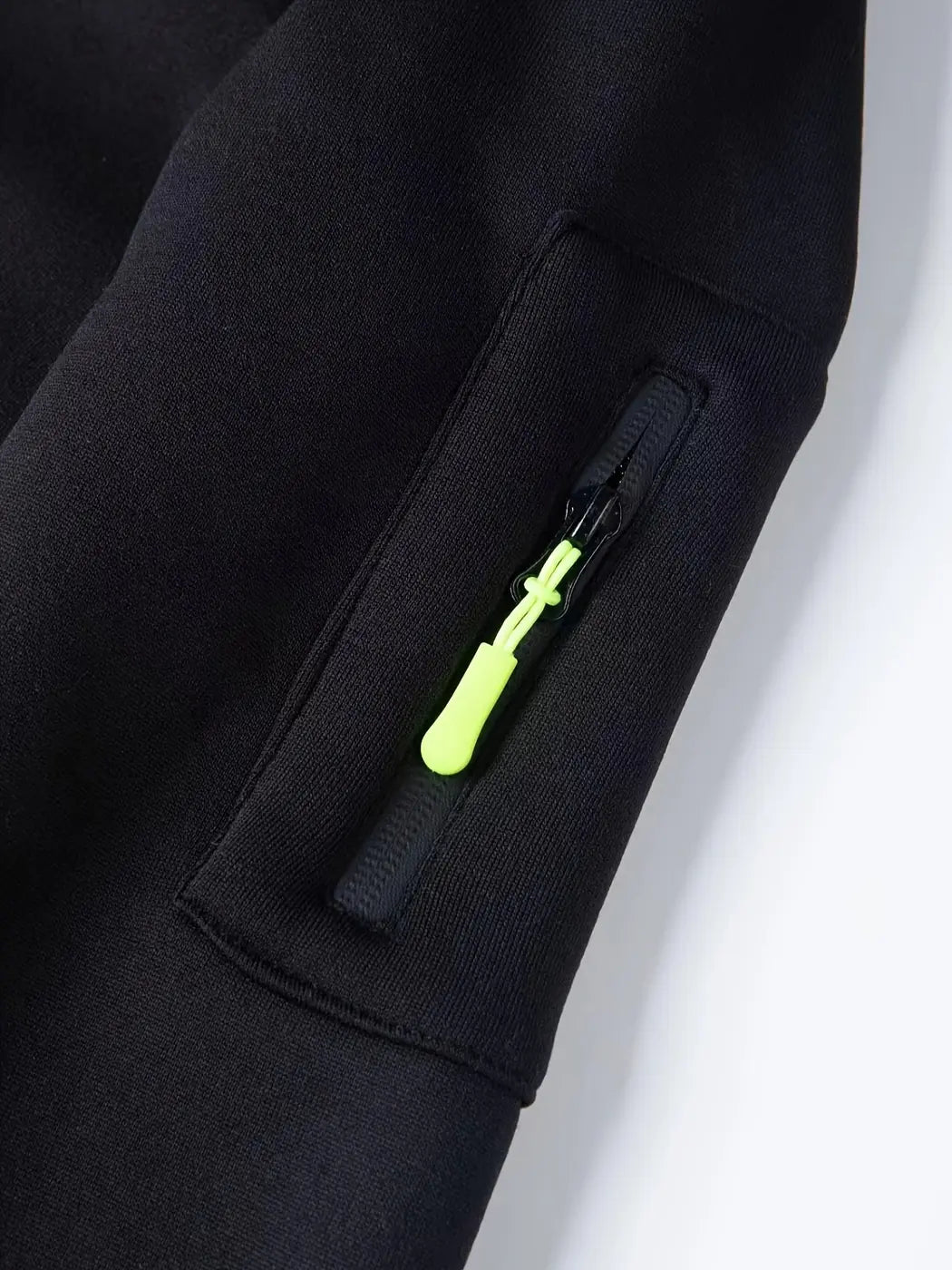 Men's Hooded Jacket with Zip-Up Front & Multi-Pocket Design - Sleeve Pocket Close Up