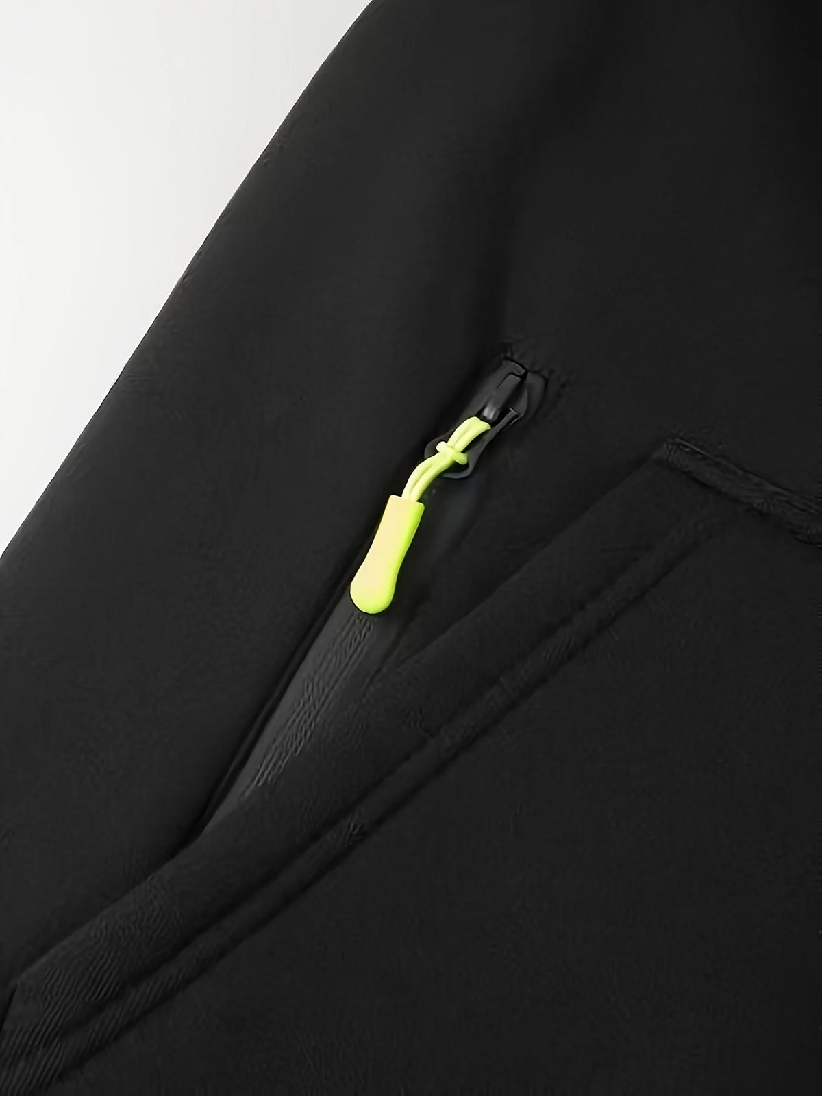 Men's Hooded Jacket with Zip-Up Front & Multi-Pocket Design - Sleeve Pocket Detail
