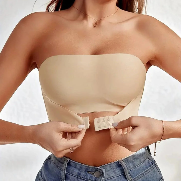 Beige Women's Seamless Strapless Bra — Lena Bandeau Double-Layer Wireless - Front Closure Detail
