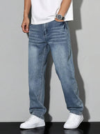 Men's Straight Fit Jeans with Multiple Pockets & Classic Denim Finish