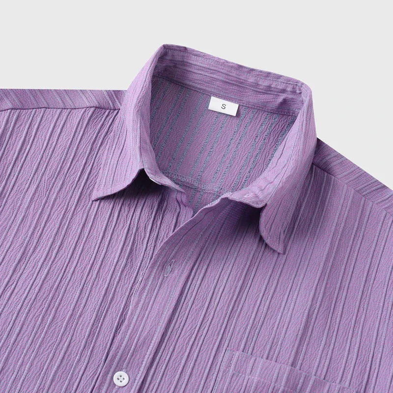 Purple Men's Textured Linen Shirt — Olivia Short Sleeve Button-Front - Close Up Collar